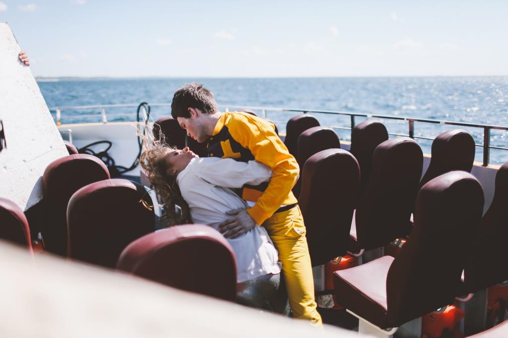 Monatik представил свой самый летний клип